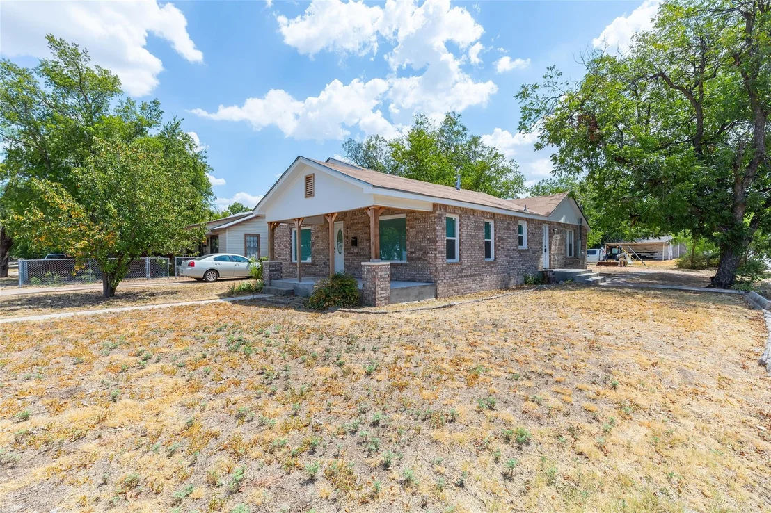 Photo of 1781 N 10th Street