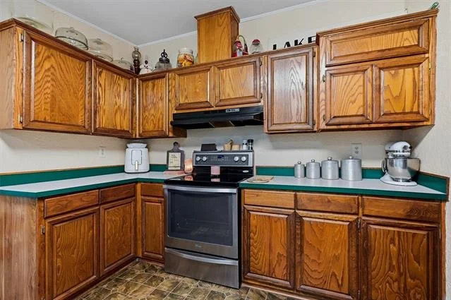 Photo of 305 Ridgecrest Road