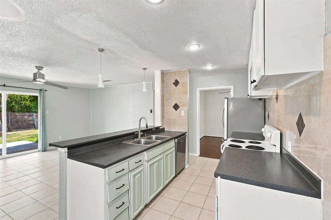 Photo of 4207 Rainier Street