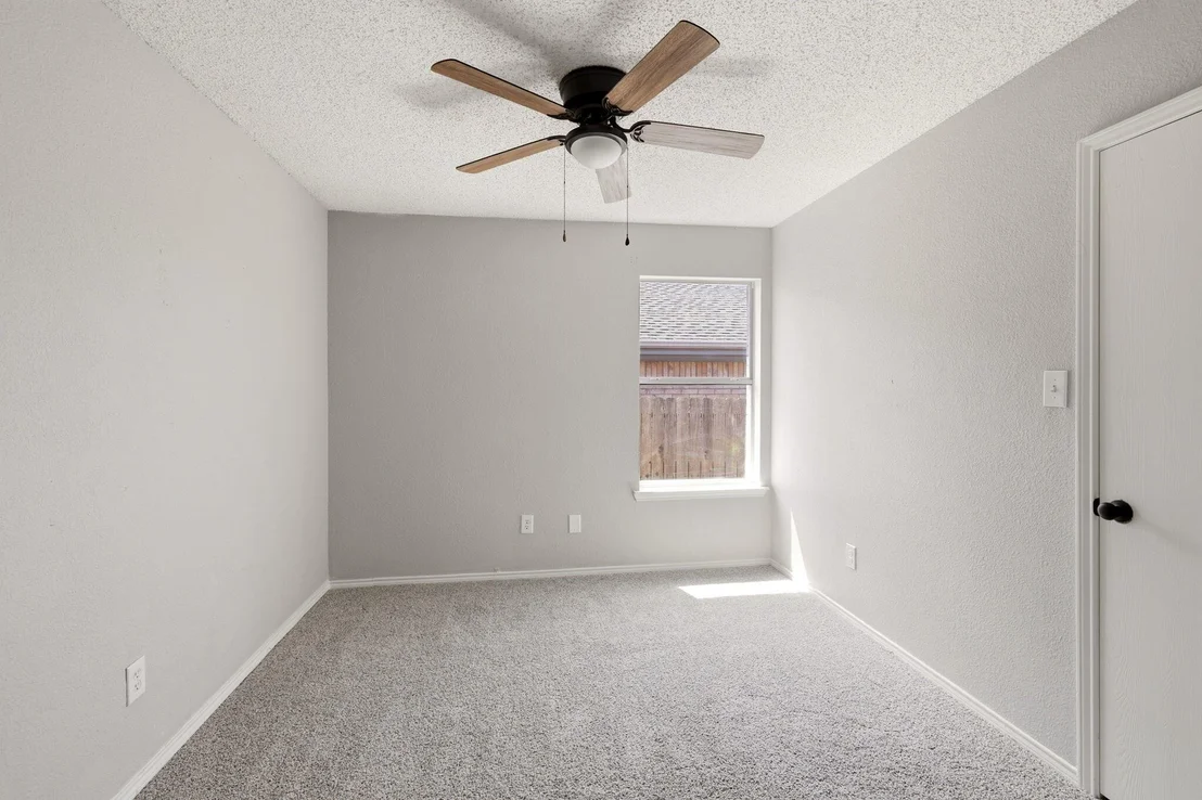 Photo of 8195 Waterside Trail