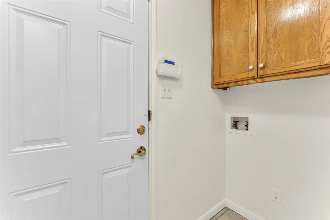 Photo of 4626 Lexington Street