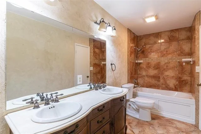 Photo of 427 Meadow Lane