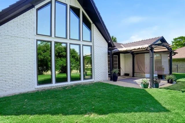 Photo of 4213 Winding Way