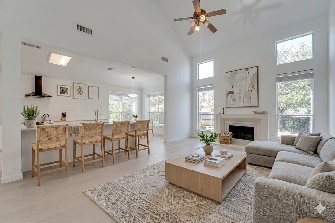 Photo of 558 Presidio Drive
