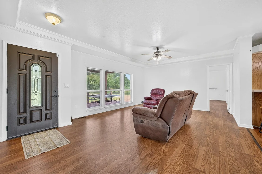 Photo of 923 County Road 2415