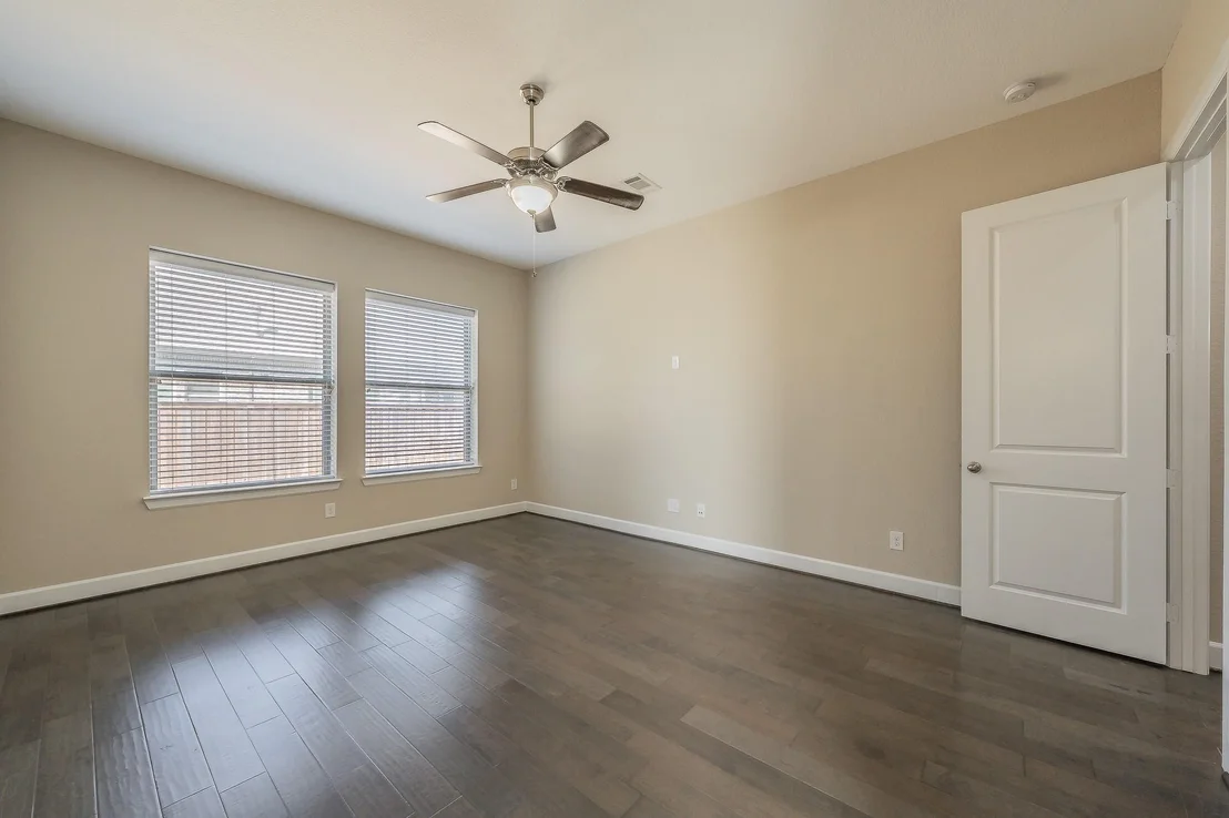 Photo of 1102 Rendon Place