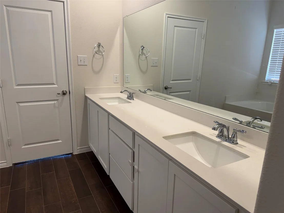 Photo of 2918 Jasper Trail
