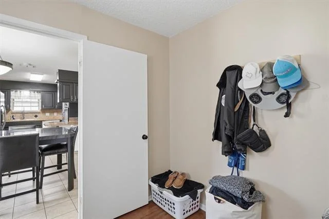 Photo of 1325 Hemphill Drive