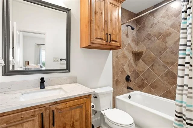 Photo of 1035 Chapel Ridge Road