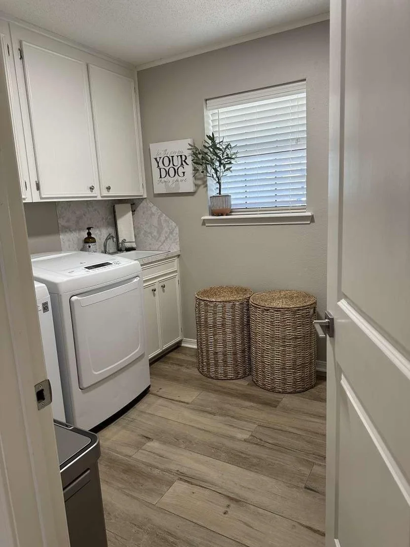 Photo of 717 Cobblestone Drive
