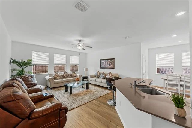 Photo of 729 Alden Drive