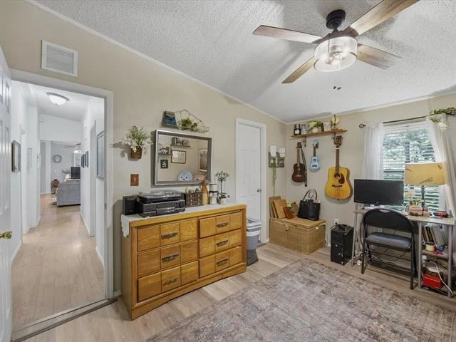 Photo of 3275 Finis Road