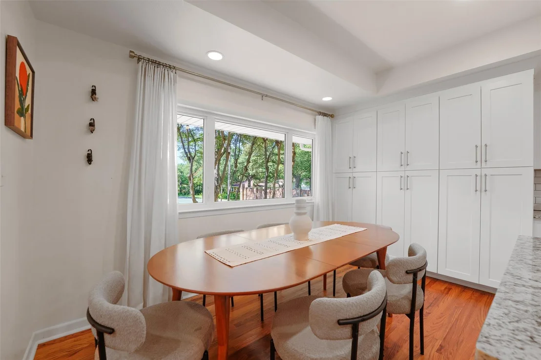 Photo of 1417 Sylvan Drive