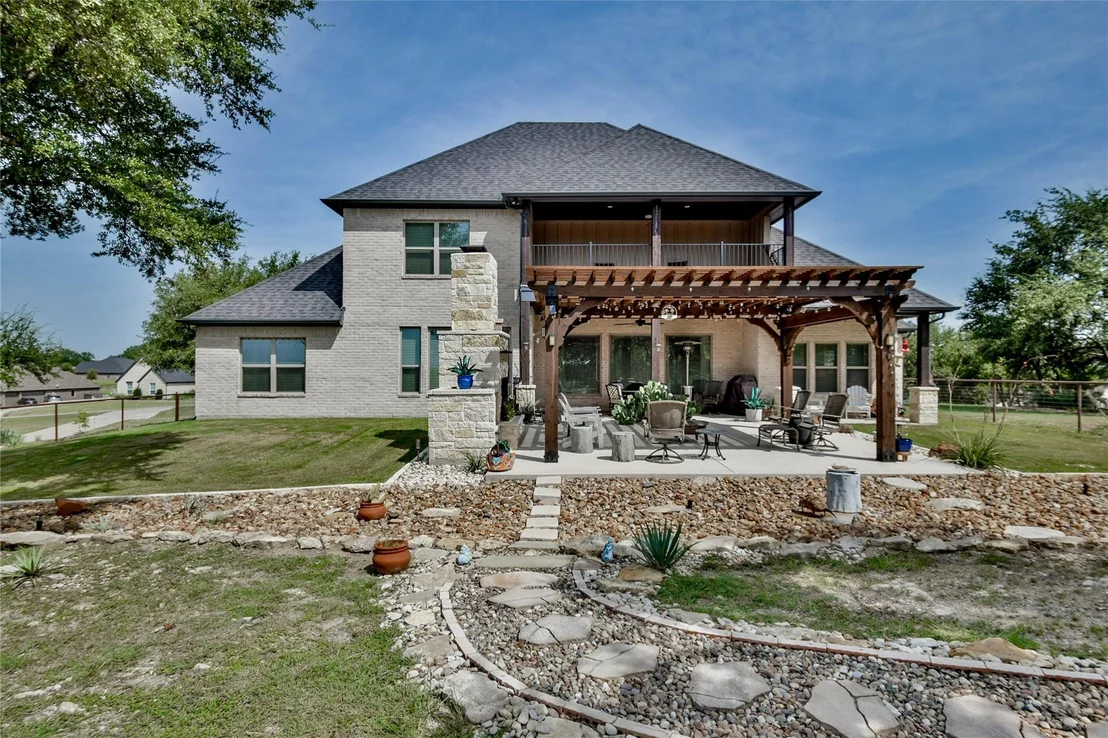 Photo of 8021 White Drive