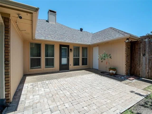 Photo of 903 Meadow Creek Drive