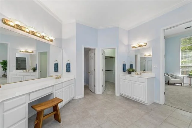 Photo of 3825 Brookfield Drive