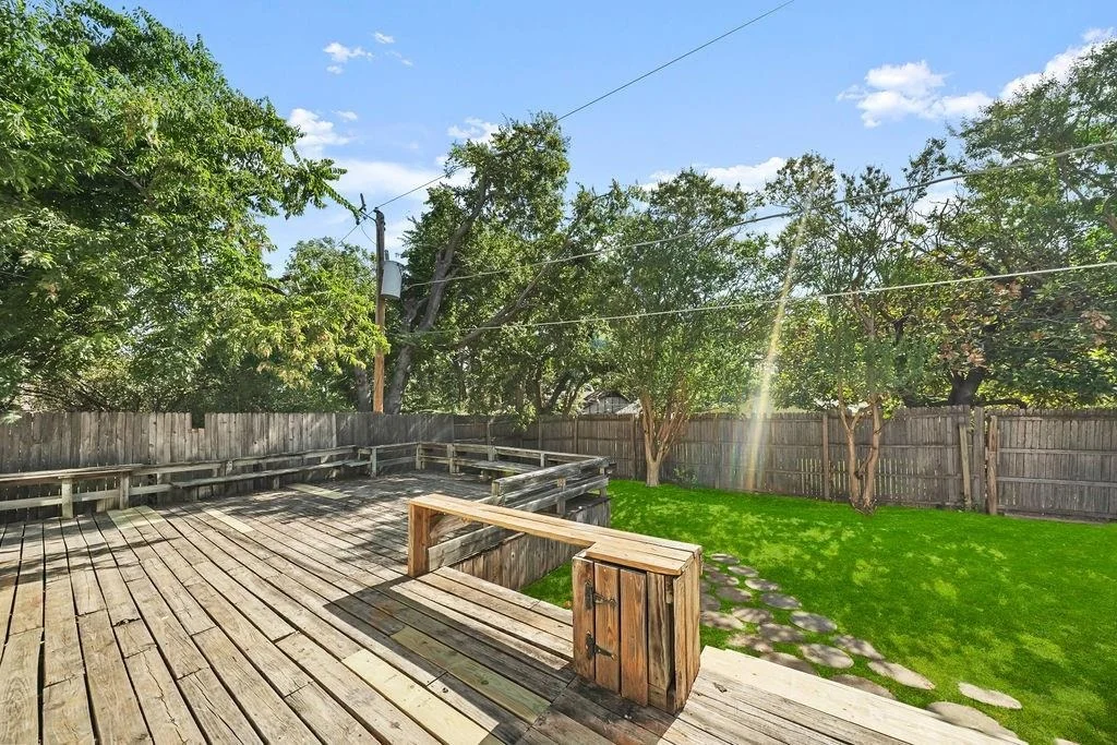 Photo of 3409 Buckingham Drive
