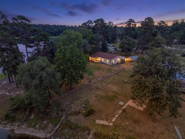 Photo of 1411 Raintree Lakes Circle