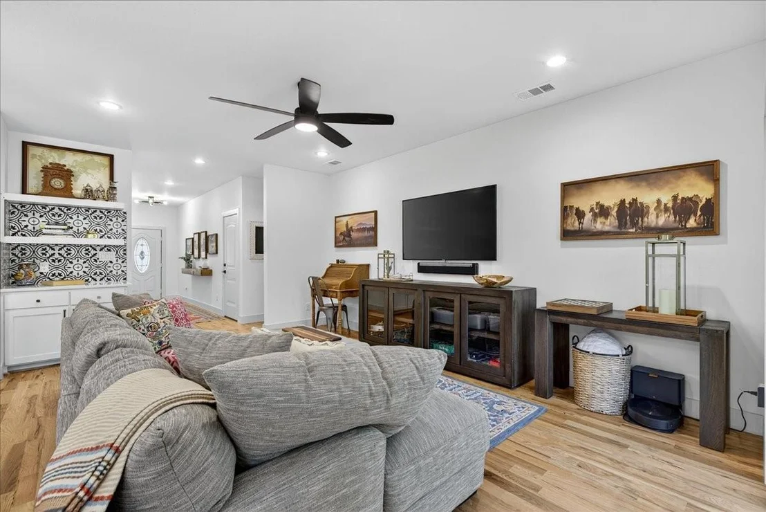 Photo of 206 Parkside Drive