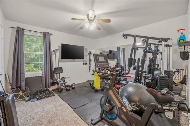 Photo of 16617 Woodside Drive