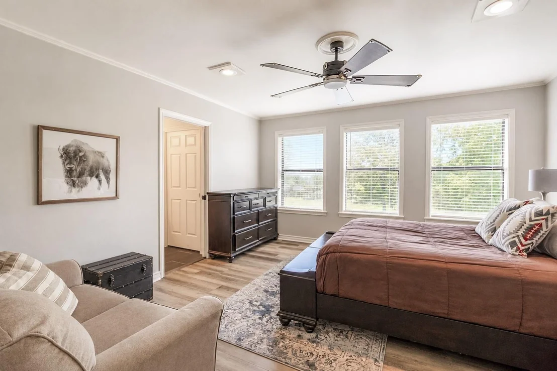 Photo of 6500 Hollytree Circle