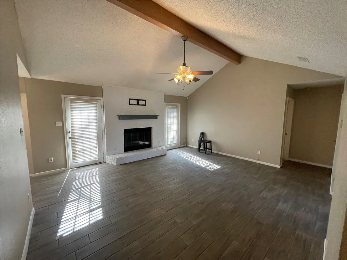 Photo of 1525 Seamans Way