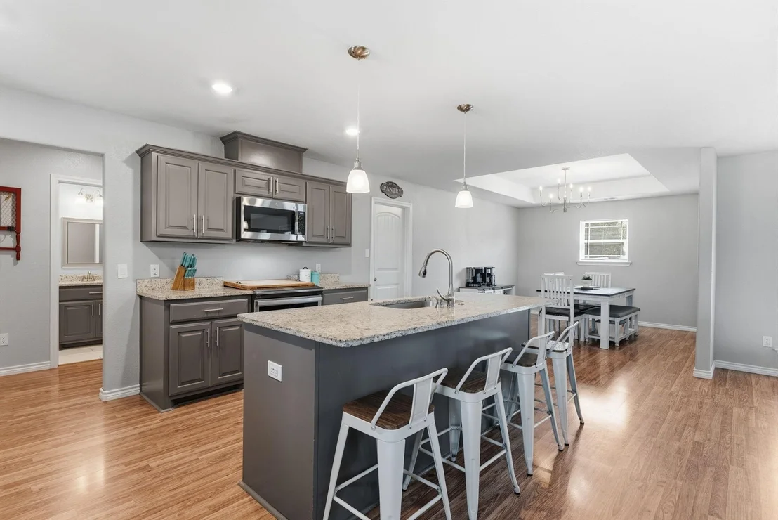 Photo of 8520 County Road 3614