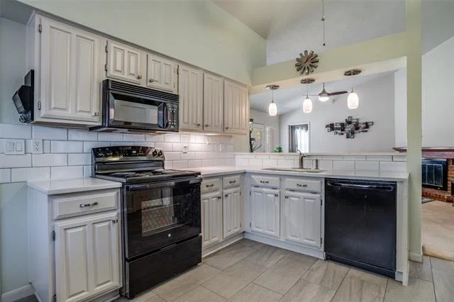 Photo of 555 Gillespie Drive