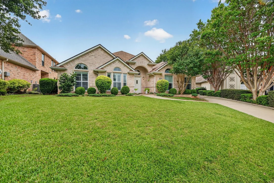 Photo of 2625 Juniper Lane