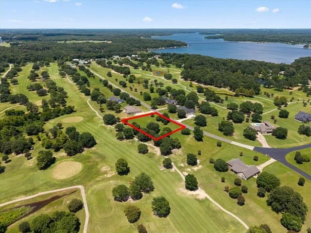 Photo of Lot 16 PR 5940