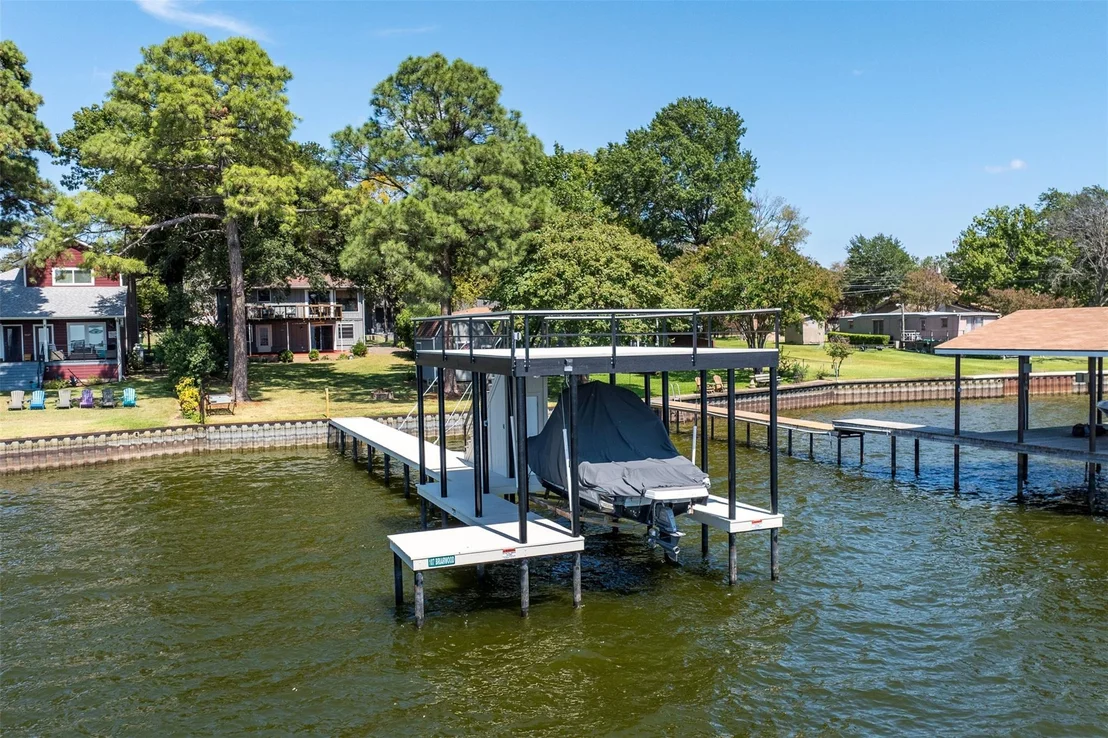 Photo of 107 Briarwood Drive