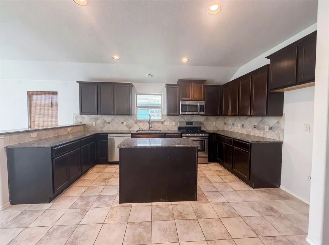 Photo of 3400 Founders Way
