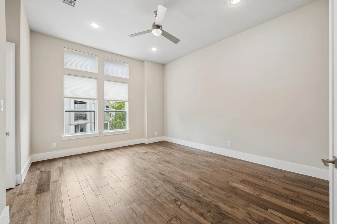 Photo of 7854 Element Avenue