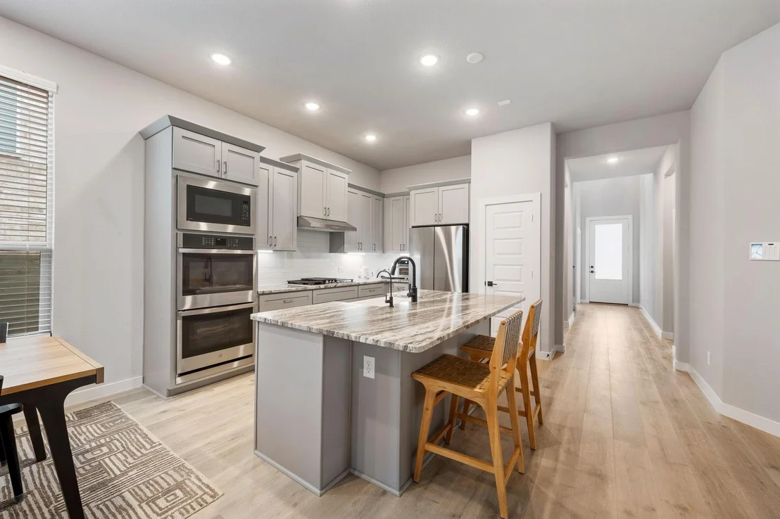 Photo of 3321 Scotsman Road