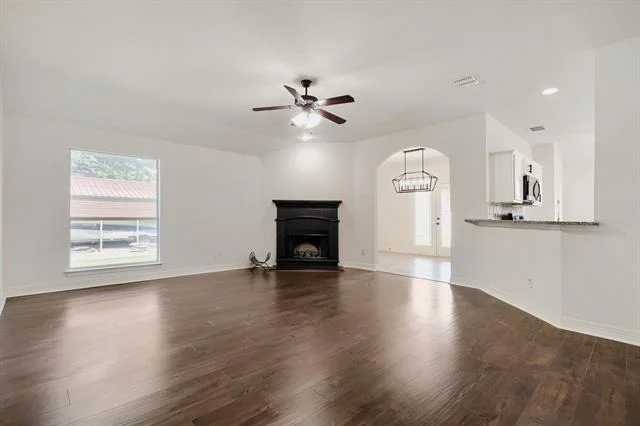 Photo of 910 W Bois D Arc Street