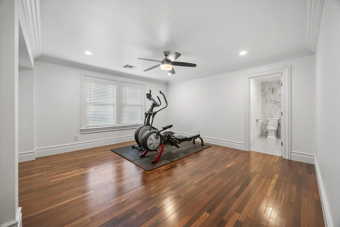 Photo of 726 Griffith Avenue