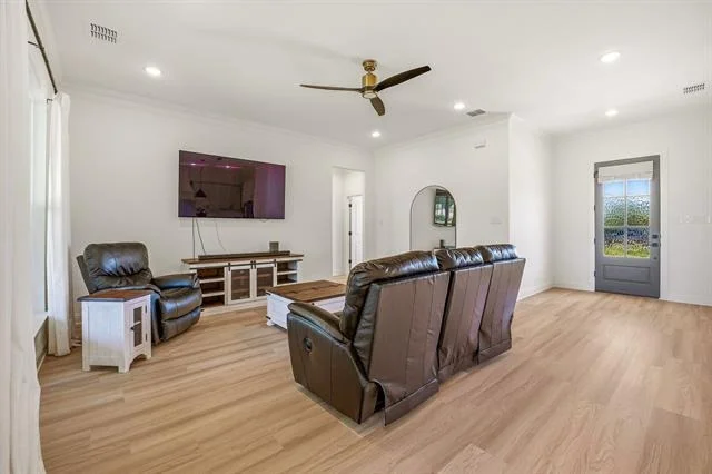 Photo of 445 Rodeo Way