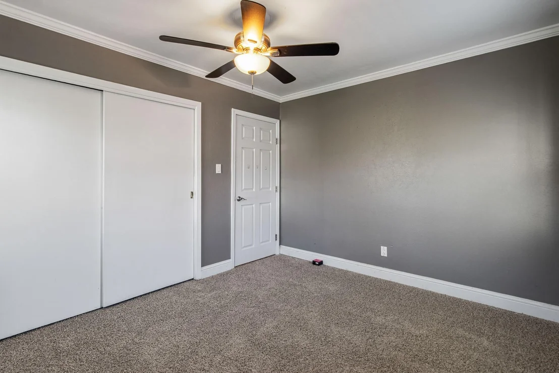Photo of 1616 Grantland Circle