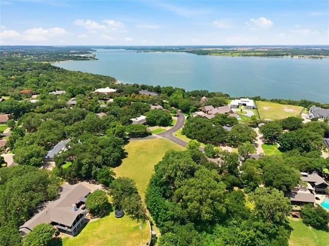 Photo of 3301 N Ridge Drive