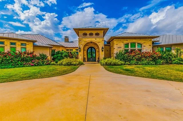 Photo of 8591 Witter Lane