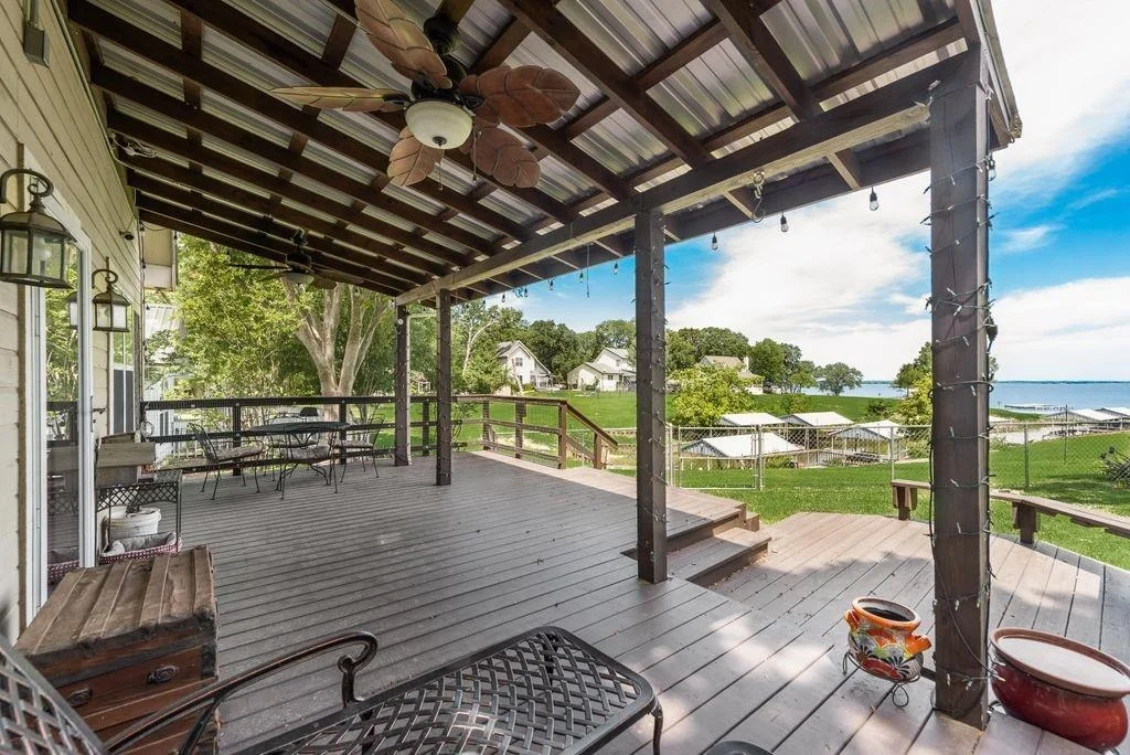 Photo of 1016 Shoreline Drive