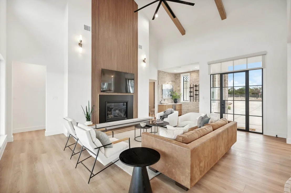 Photo of 1100 Creekview Cove