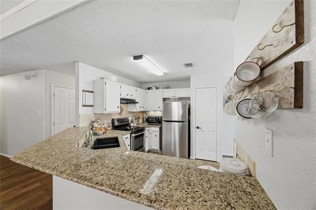 Photo of 10609 Cobblestone Drive