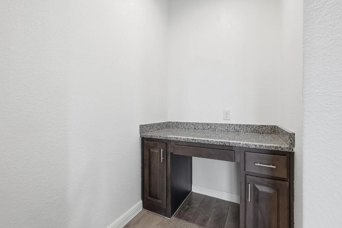Photo of 1044 Blackhorse Trail