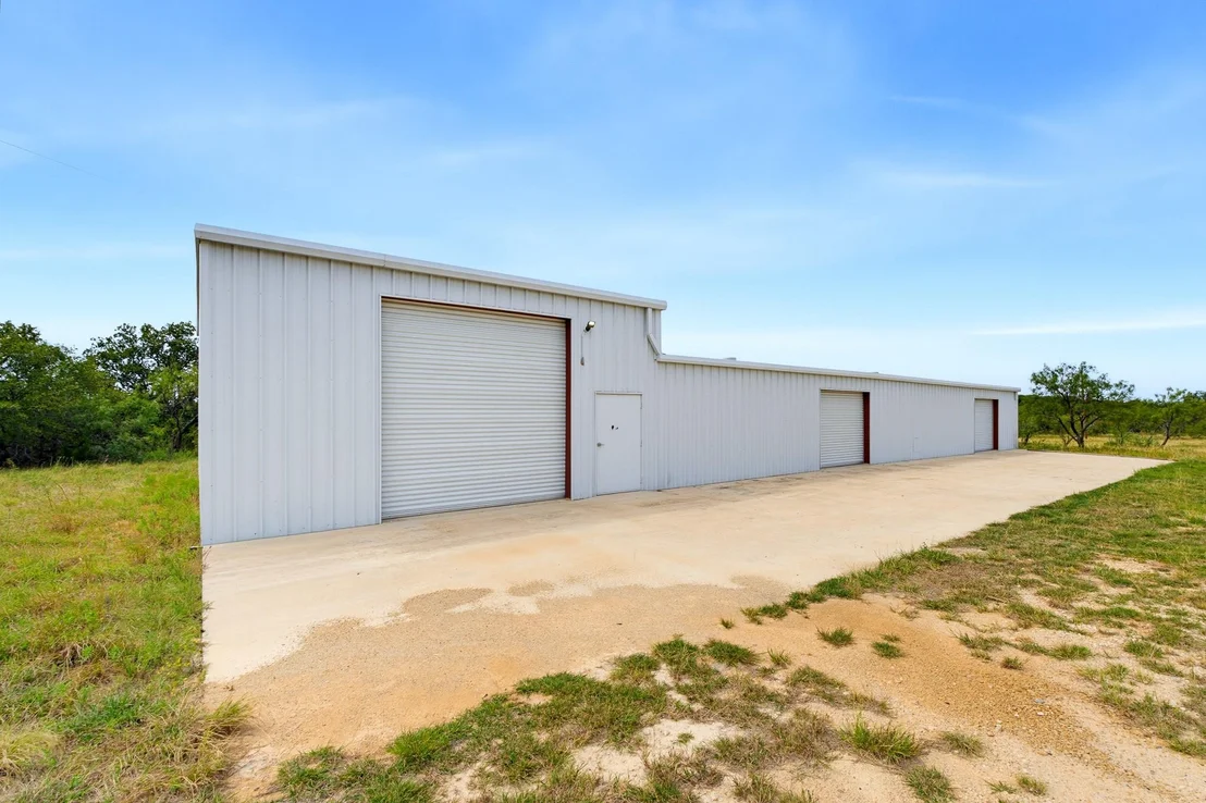 Photo of 17978 County Road 445