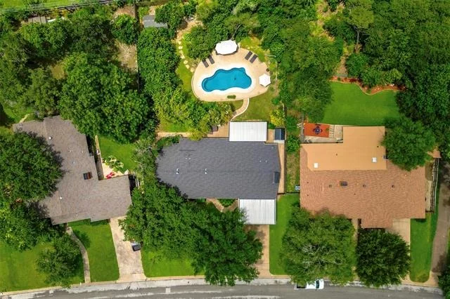 Photo of 2708 Cedar Point Drive