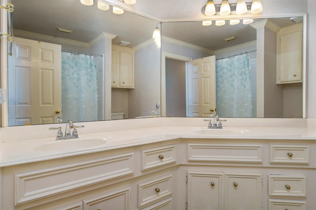 Photo of 5116 Dewdrop Lane