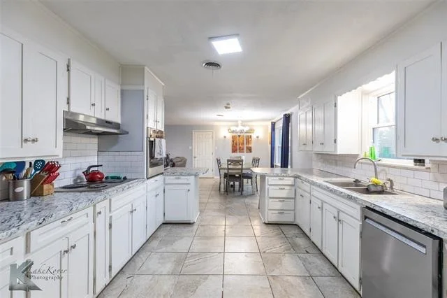 Photo of 2310 Hollis Drive