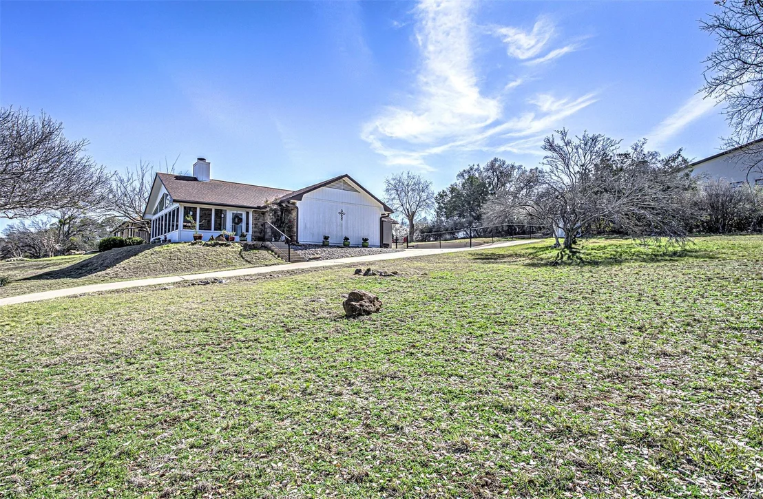Photo of 507 Mountain Drive