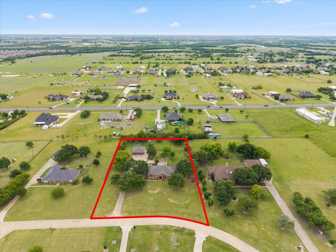 Photo of 10612 Live Oak Drive